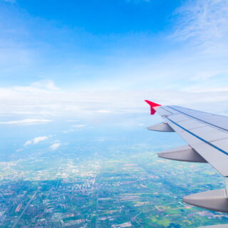 pierwszy lot samolotem